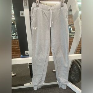 Under Armor Gray Sweats Youth Size XL